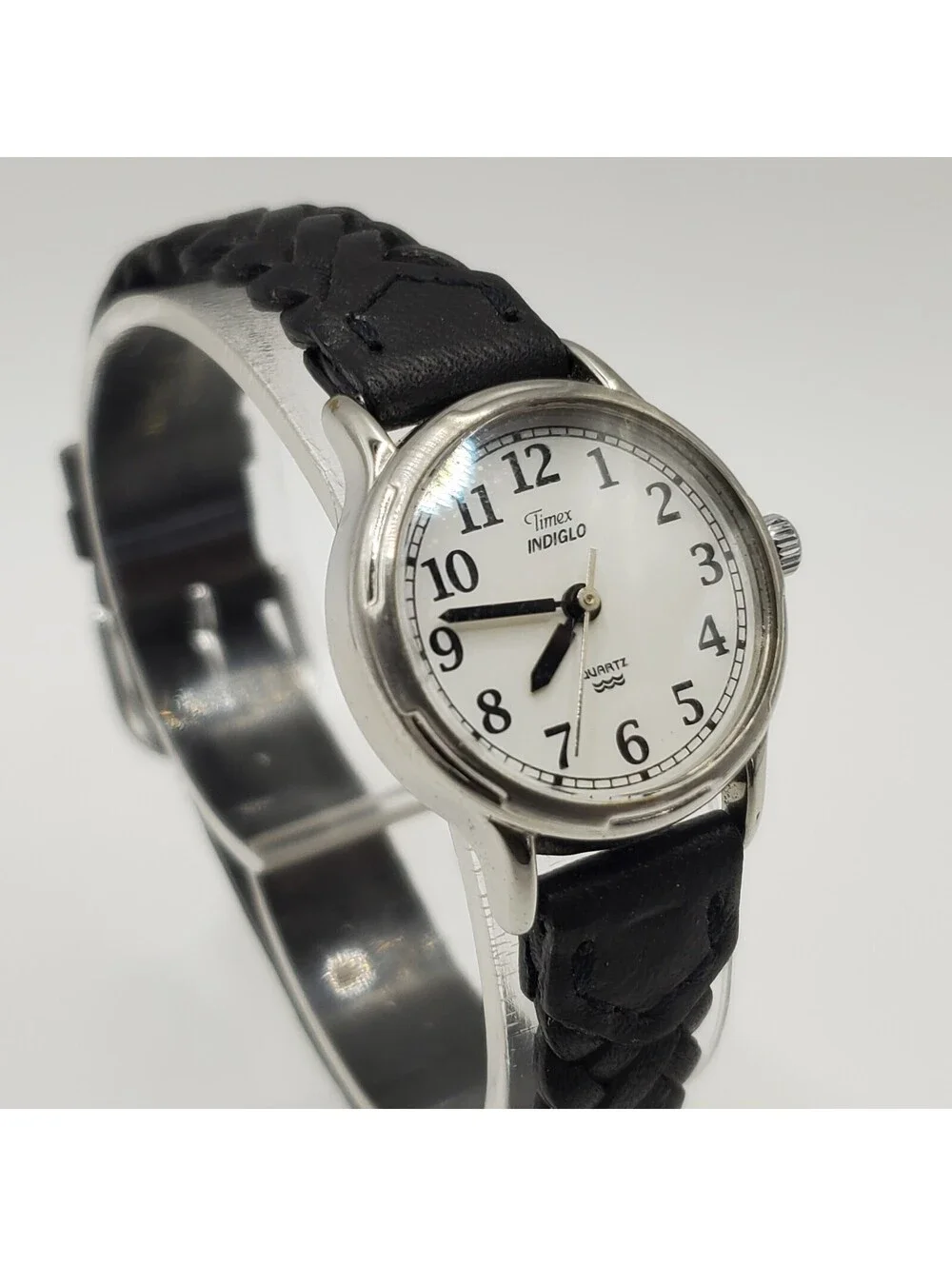Timex Indiglo Womens Watch 23mm White Dial Silver Tone New Battery